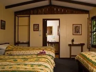 Hidden Valley Cabins Ingham Australia